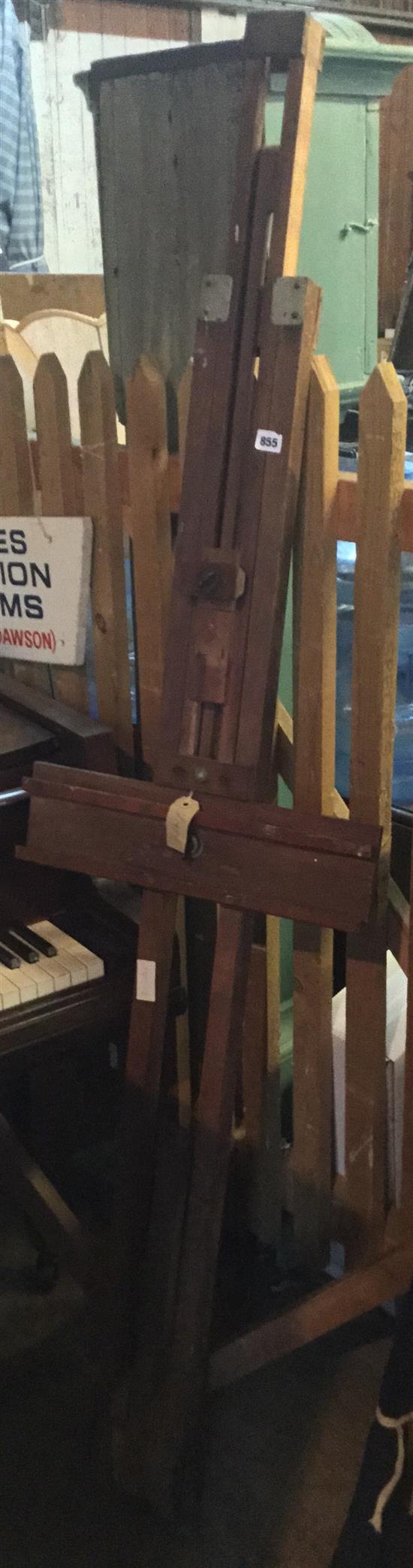 Wooden artists easel